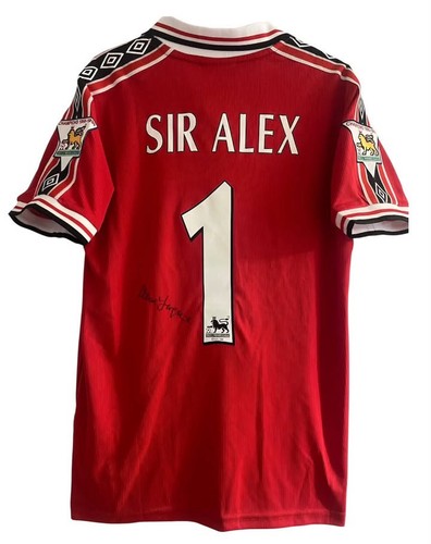 Sir alex ferguson signed 99 - ferguson, 98/99